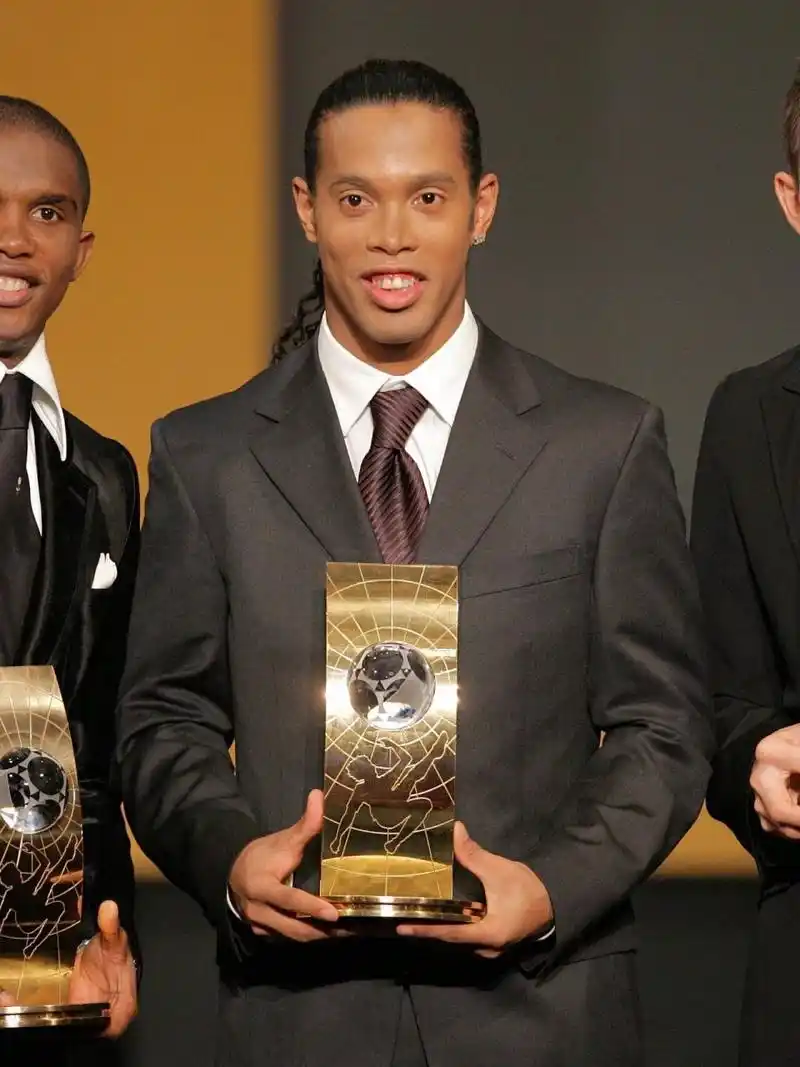 仅精彩绝伦 仅精彩绝伦