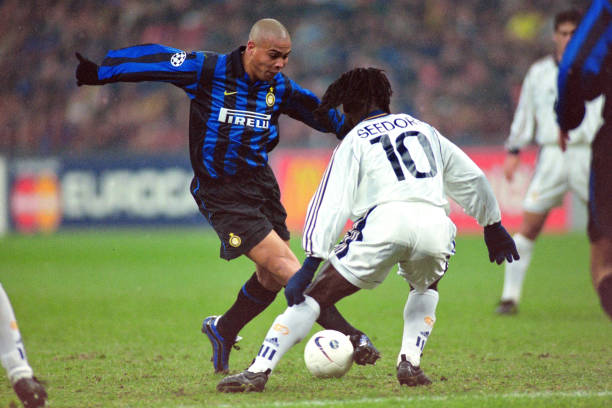 悄然地与自 悄然地与自