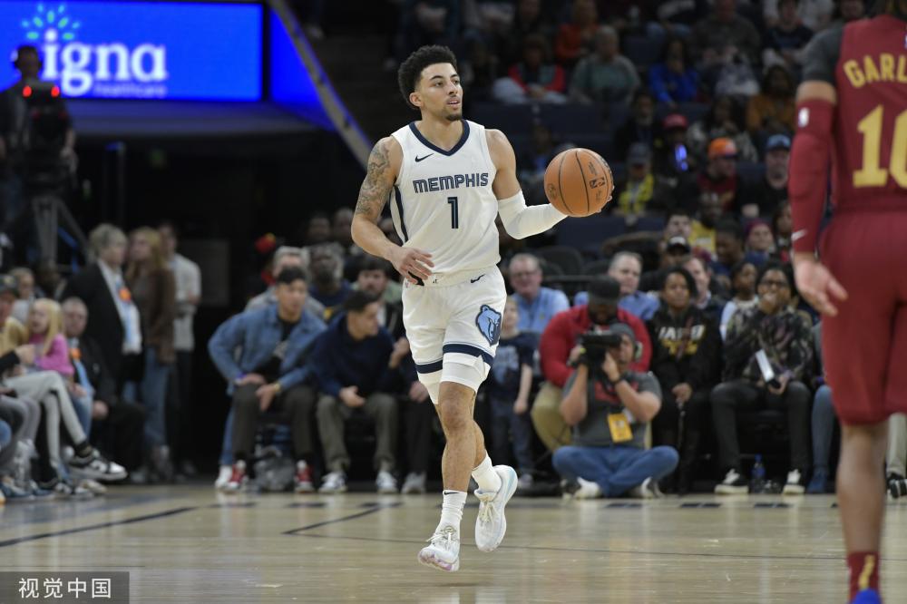 帕尔马的防 帕尔马的防